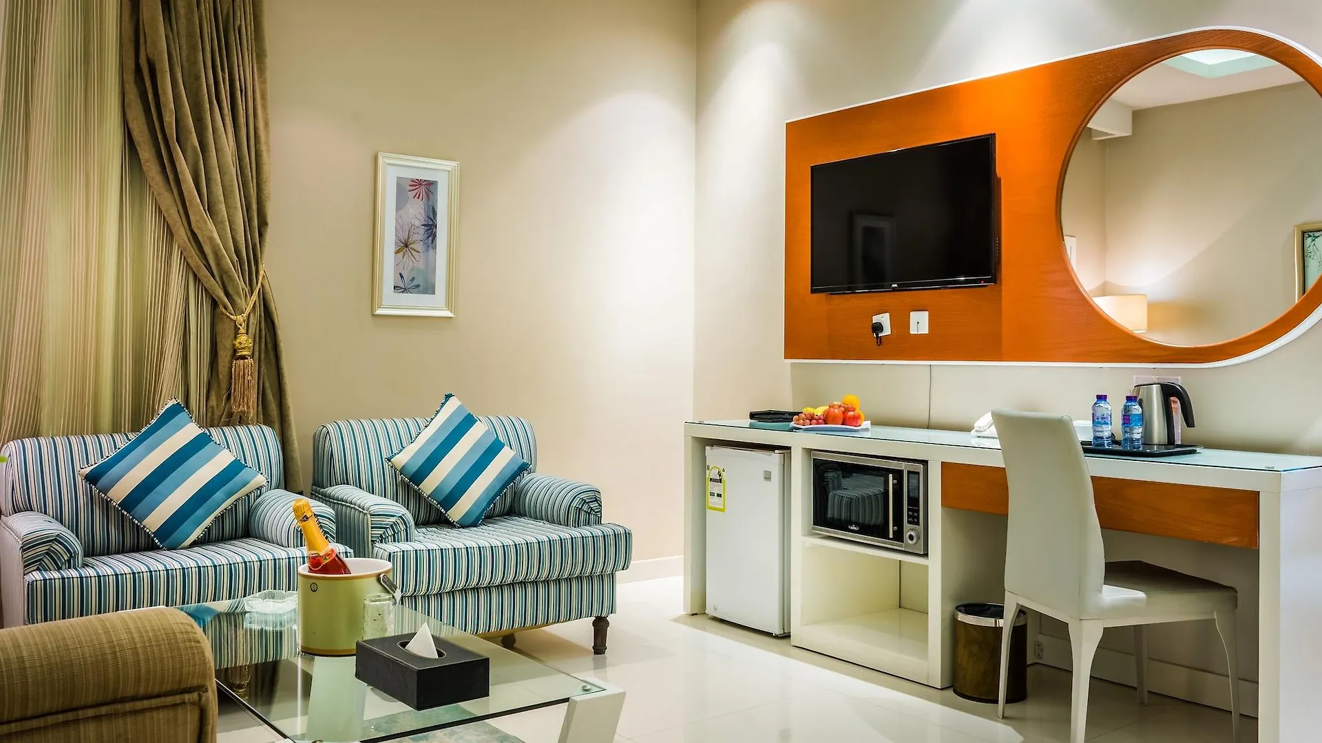 Al Muhaidb Residence Salahuddin Rijád 2*,